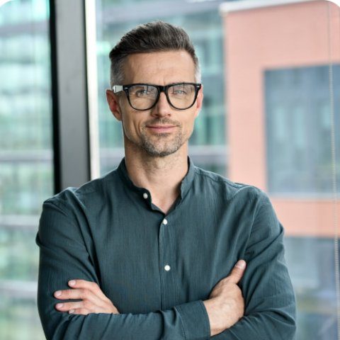 speakers-0-7.jpg speakers-0-7.jpg